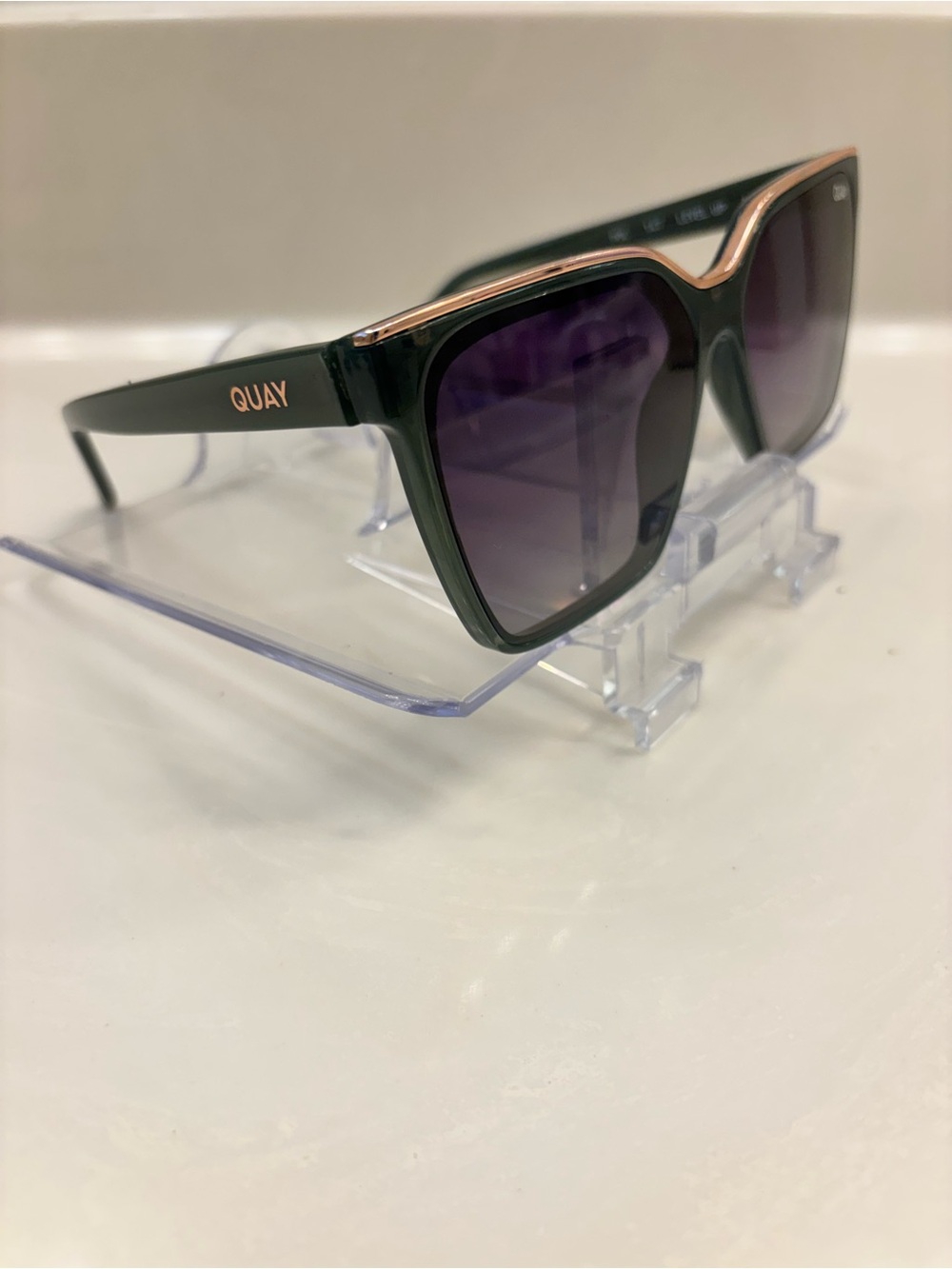 Quay Level Up Oversized Square Sunglasses Green Plastic Frame Gray Polarized - Picture 4 of 13